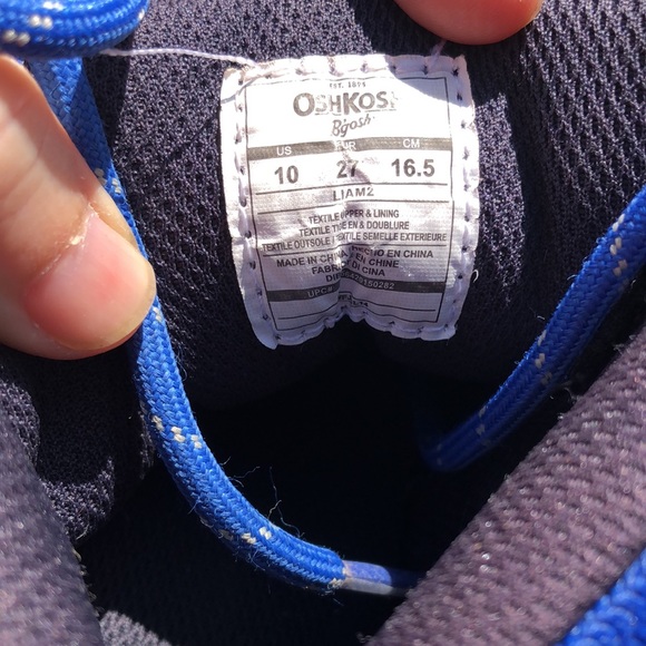 OshKosh boys size 10 boot - Picture 5 of 8